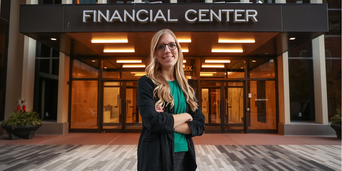 Hannah Van Meeteren studied more than 500 hours for her four CPA exams. Her hard work paid off, as she recorded one of the nation’s 40 best scores out of more than 86,000 candidates in 2023. 